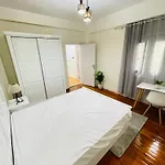 Tranquil Apartment In Heart Of Cairo